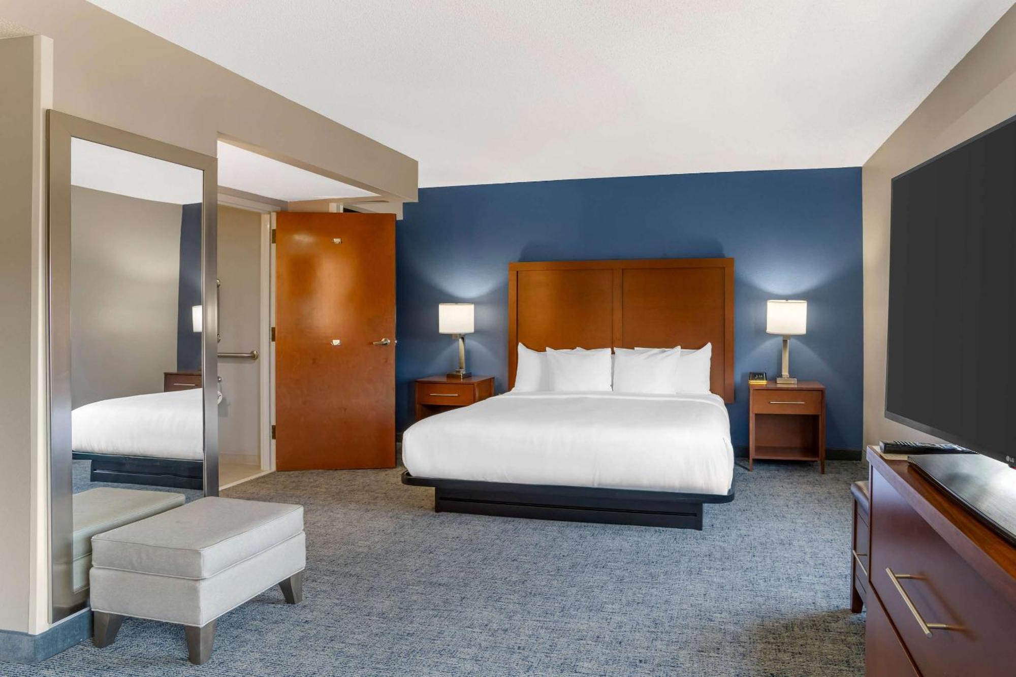 Comfort Suites Near Birkdale Village- Хантерсвилл Экстерьер фото