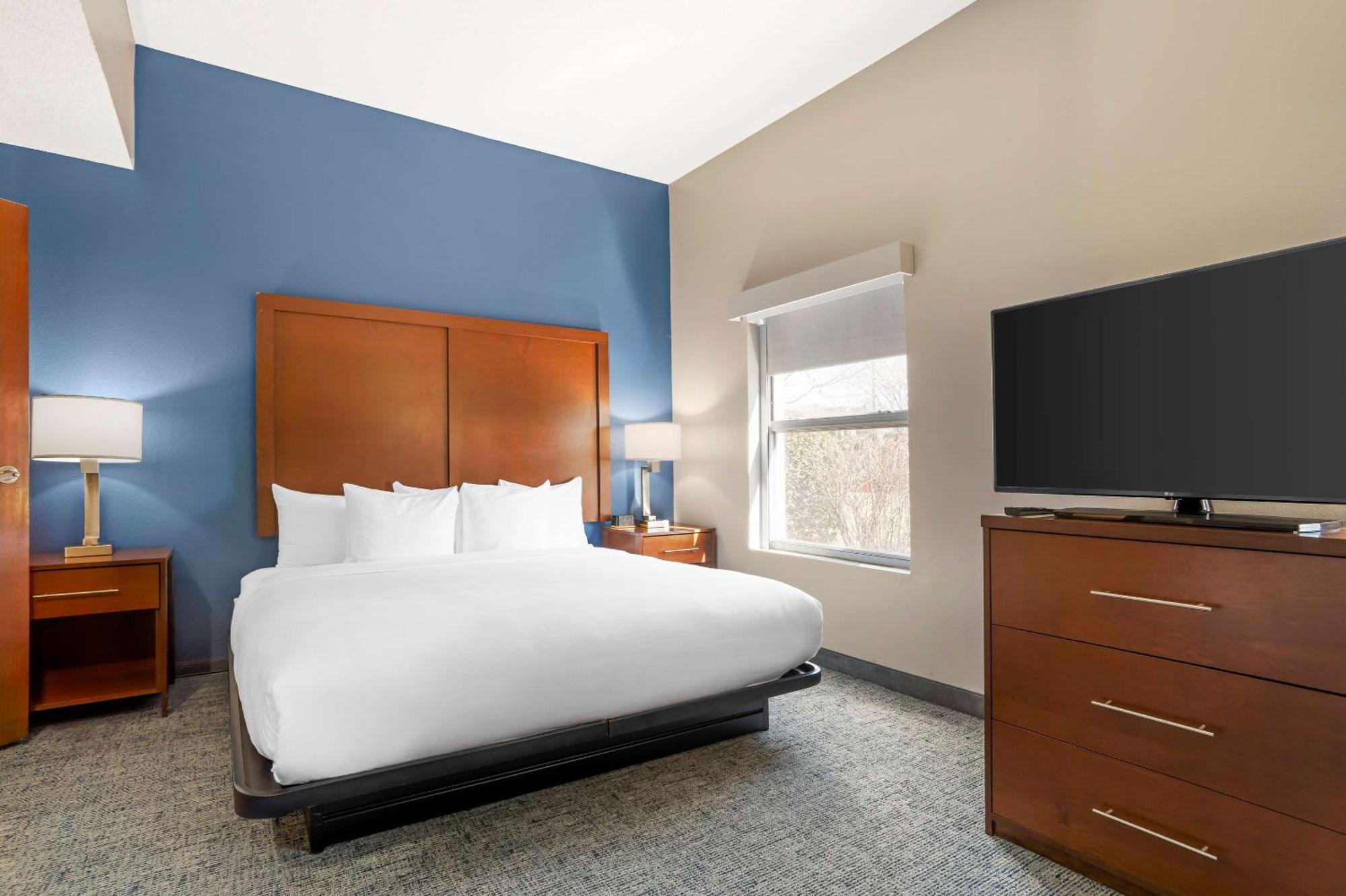 Comfort Suites Near Birkdale Village- Хантерсвилл Экстерьер фото