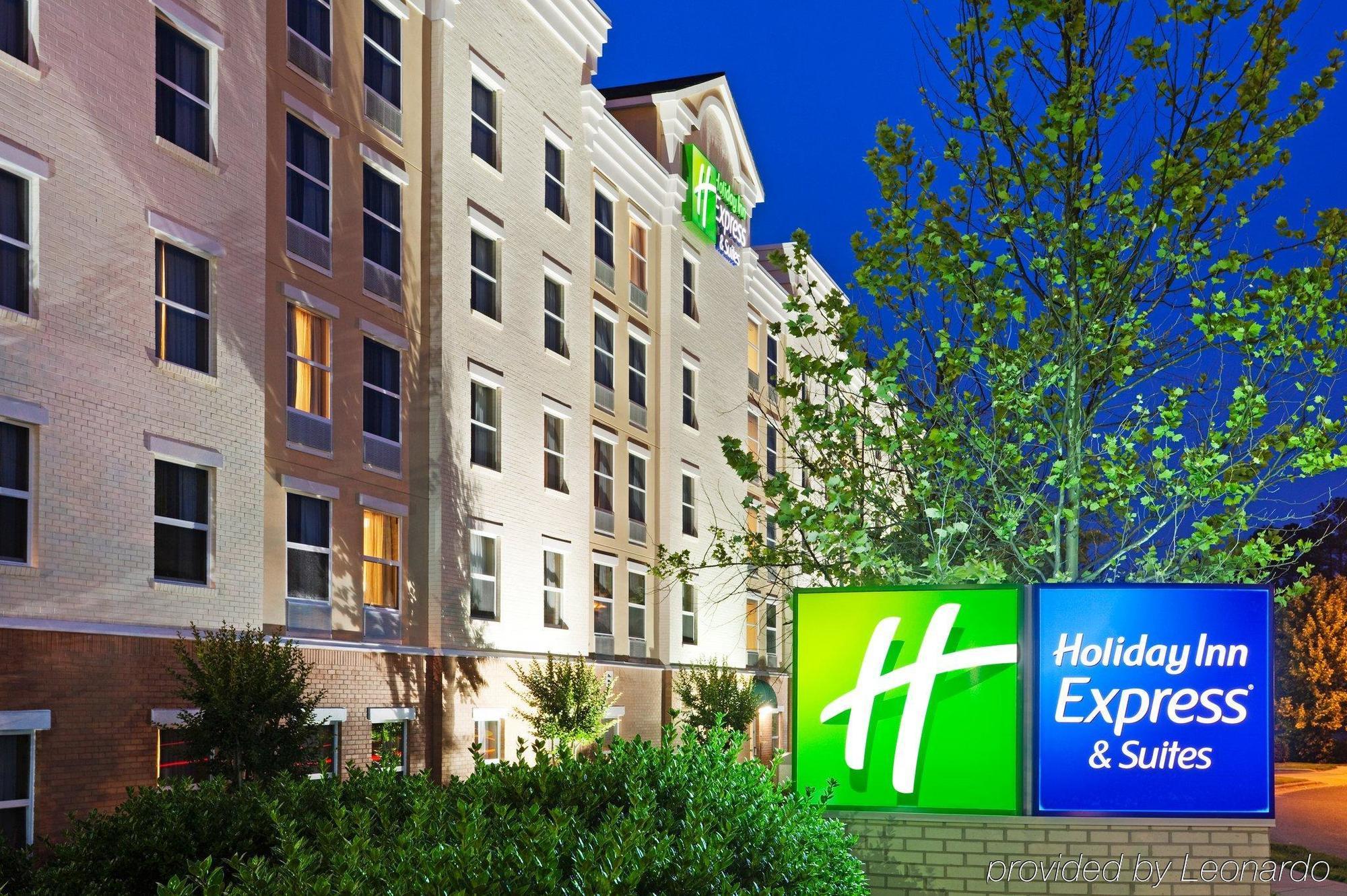 Comfort Suites Near Birkdale Village- Хантерсвилл Экстерьер фото